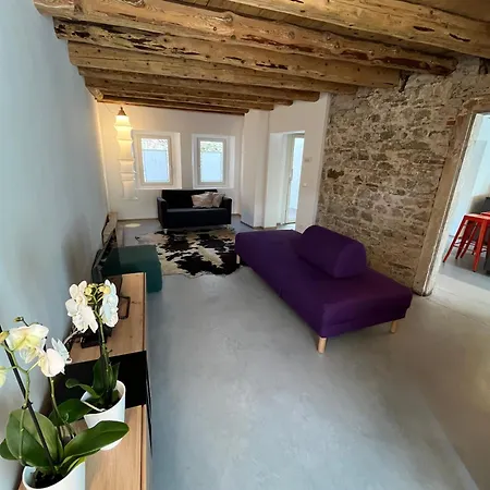 Follinetta10 - Enjoy In The Prosecco Hills *